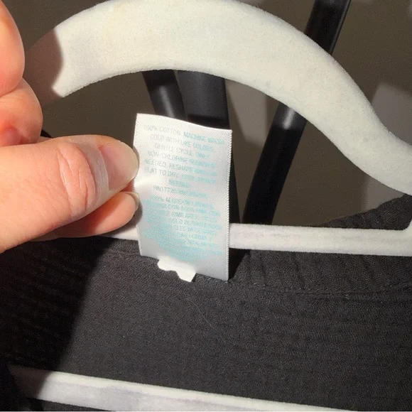 Black Button-Up Shirt - 100% Cotton - Picture 4 of 6